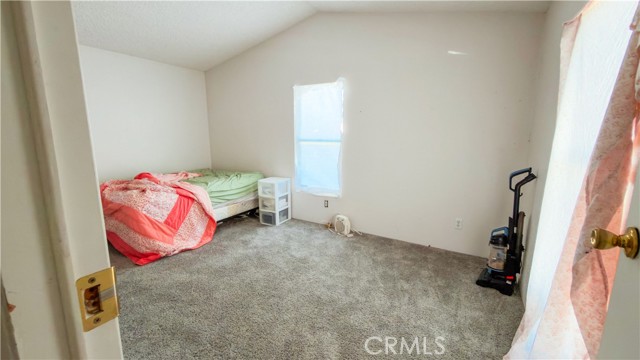 Detail Gallery Image 21 of 28 For 18420 Decker, Perris,  CA 92570 - 2 Beds | 2 Baths