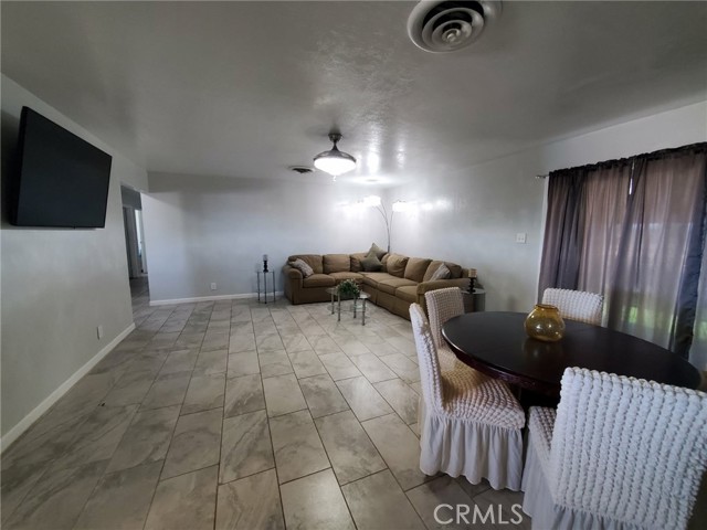 Detail Gallery Image 4 of 19 For 1007 N Broadway, Blythe,  CA 92225 - 3 Beds | 2 Baths