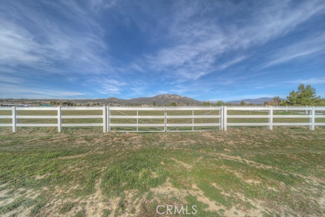 Detail Gallery Image 2 of 41 For 300 Flightline Way, Aguanga,  CA 92536 - – Beds | – Baths