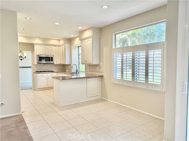 Detail Gallery Image 12 of 25 For 68 Monserrat, Lake Forest,  CA 92610 - 4 Beds | 2/1 Baths