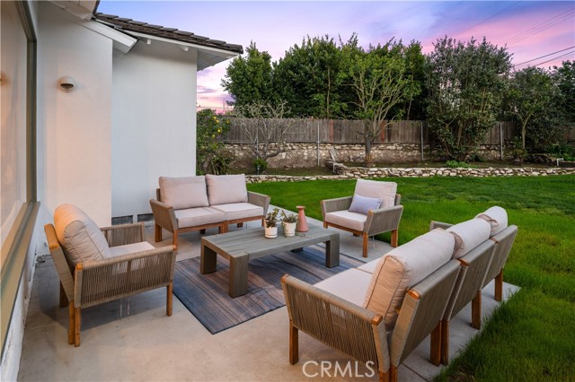 4000 Via Cardelina, Palos Verdes Estates CA: https://media.crmls.org/medias/868e2d2a-ee62-4921-b554-3174f9e24df2.jpg