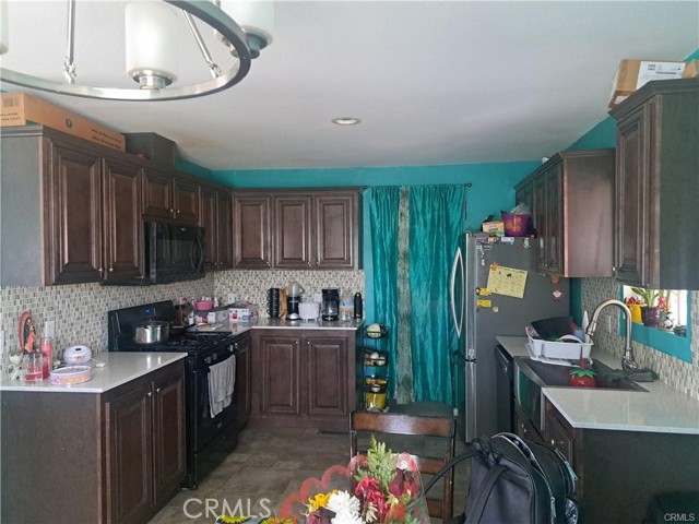 Detail Gallery Image 7 of 27 For 12700 Elliott #119,  El Monte,  CA 91732 - 3 Beds | 2 Baths