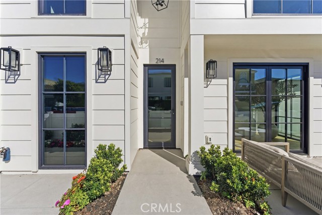 Front Image Thumbnail for CRLG26025367