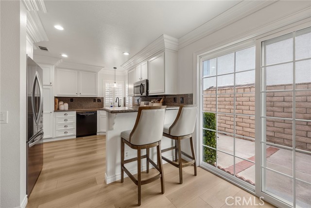 938 Cheyenne Road, Corona CA: https://media.crmls.org/medias/868f166e-61f6-431b-a681-d67dc11fd81a.jpg