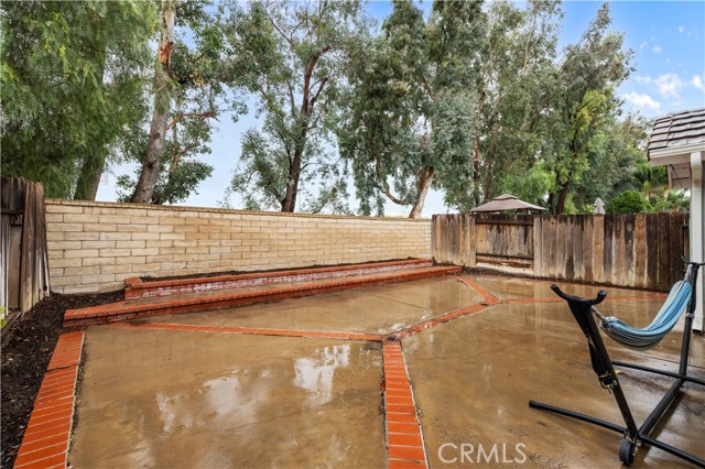 26938 Terri Drive, Canyon Country CA: https://media.crmls.org/medias/86903677-3d86-44fc-9d0c-833c06170053.jpg