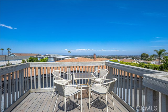 Detail Gallery Image 42 of 60 For 2550 Pacific Coast Hwy #207,  Torrance,  CA 90505 - 2 Beds | 2 Baths