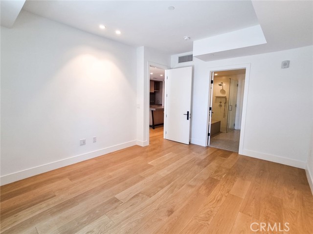 Detail Gallery Image 14 of 24 For 10777 Wilshire Bld #606,  Los Angeles,  CA 90024 - 1 Beds | 2 Baths