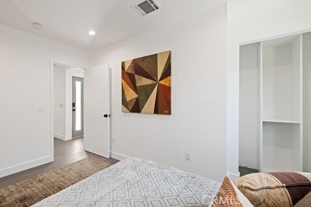 11245 Greenlawn Avenue, Culver City, California 90230, 5 Bedrooms Bedrooms, ,3 BathroomsBathrooms,Residential Lease,For Rent,11245 Greenlawn Avenue,CRSR25156538