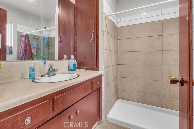 Detail Gallery Image 16 of 49 For 3700 Virginia, Lynwood,  CA 90262 - 4 Beds | 2 Baths