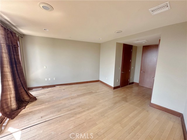 5077 Schumacher Road, Calabasas CA: https://media.crmls.org/medias/869180b8-157e-48ad-b163-d32a4efade0c.jpg
