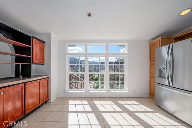 Detail Gallery Image 9 of 62 For 2940 Blackfeet Trl, Clearlake Oaks,  CA 95423 - 3 Beds | 2 Baths