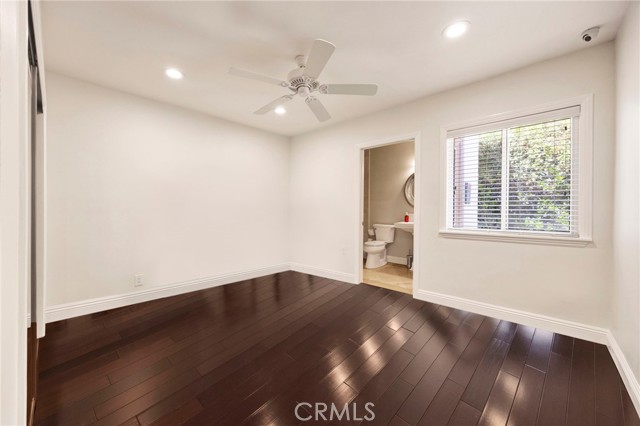 18930 Wells Drive, Tarzana CA: https://media.crmls.org/medias/86921754-c93c-4bcb-b327-02f10b1afea9.jpg
