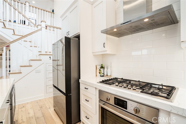 2077 Tablelands Way, Costa Mesa CA: https://media.crmls.org/medias/8692b8a8-b93e-4a97-8fdc-c46f5edb80f1.jpg