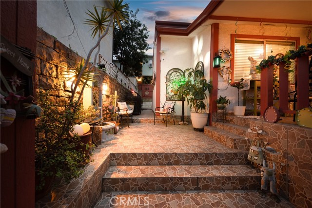 Front Image Thumbnail for CRCV26069686