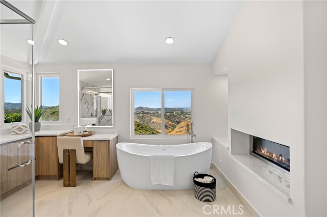 Image 38 of 75 For 7 Sierra Vista