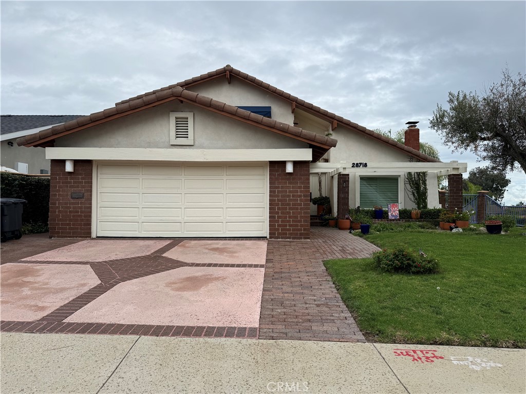 MLS #SB25214040 image #1