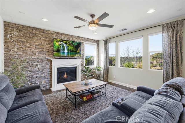 Detail Gallery Image 16 of 74 For 28417 Steel, Valencia,  CA 91354 - 6 Beds | 6 Baths