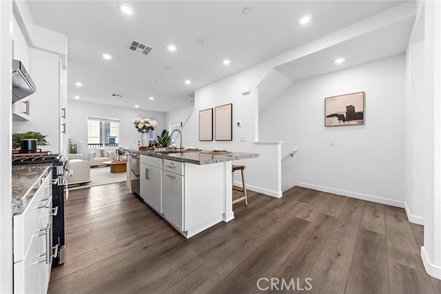 Detail Gallery Image 38 of 59 For 684 Panorama, La Puente,  CA 91744 - 3 Beds | 3/1 Baths