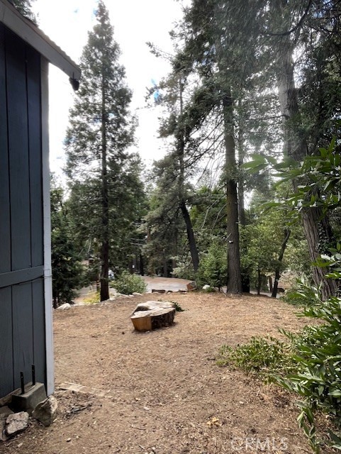 23752 Inspiration, Crestline, CA 92325
