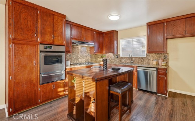 Detail Gallery Image 5 of 21 For 10401 Dakota, Garden Grove,  CA 92843 - 3 Beds | 2 Baths