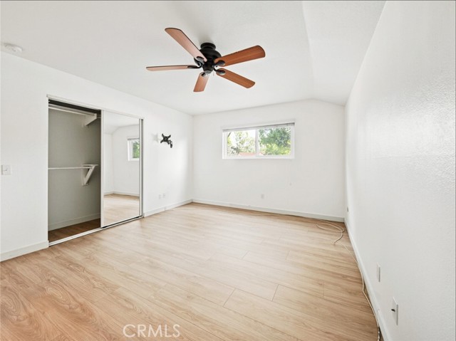27564 Rondell photo 29