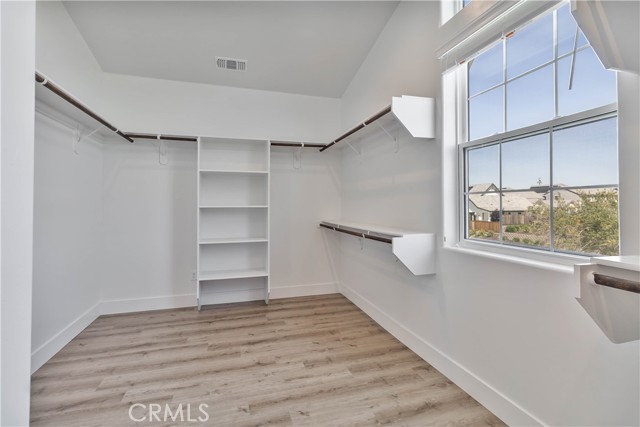 1734 Lester Avenue, Clovis CA: https://media.crmls.org/medias/86967479-14d5-481e-8f71-c5ac6ae30eb0.jpg
