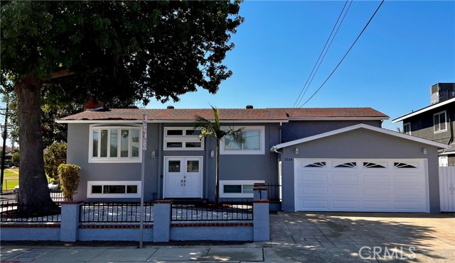 1514 E Maple Avenue, El Segundo CA: https://media.crmls.org/medias/8696e0d1-7614-4169-9c7b-1a9301657c24.jpg