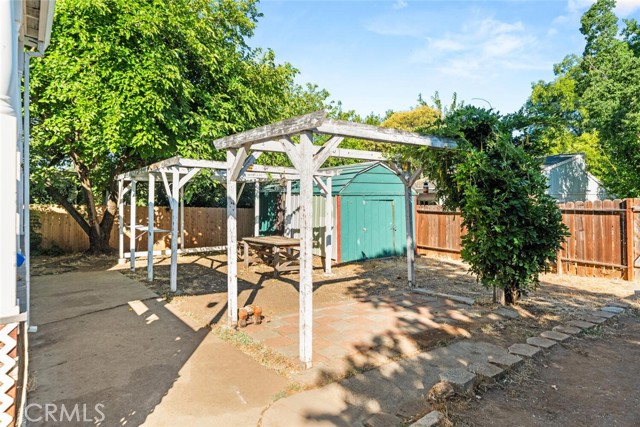 2870 Orange Avenue, Oroville CA: https://media.crmls.org/medias/869732d3-cc95-4fe8-9cb7-4de9778c678e.jpg