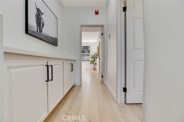 Detail Gallery Image 29 of 47 For 28210 Canterbury Ct, Valencia,  CA 91354 - 2 Beds | 2/1 Baths
