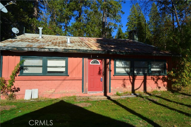 Detail Gallery Image 1 of 46 For 39656 Red Bud, Bass Lake,  CA 93604 - 4 Beds | 3/1 Baths