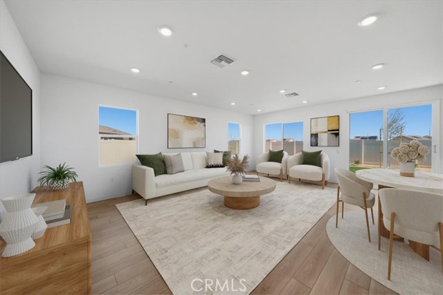 Detail Gallery Image 11 of 40 For 3264 E Avenue J-3, Lancaster,  CA 93535 - 3 Beds | 2 Baths