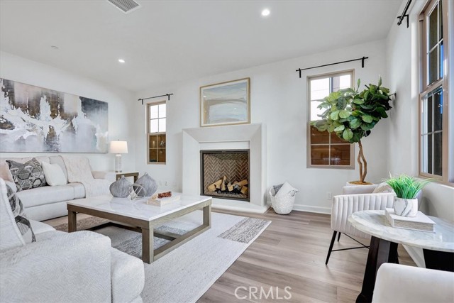 Detail Gallery Image 19 of 57 For 114 Bouquet, Irvine,  CA 92618 - 4 Beds | 2/1 Baths