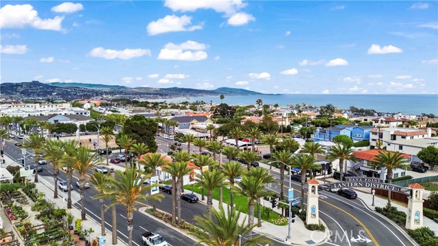 32702 Seven Seas Drive, Dana Point CA: https://media.crmls.org/medias/8698a8fb-ceeb-475c-81af-92f2c061e0d1.jpg