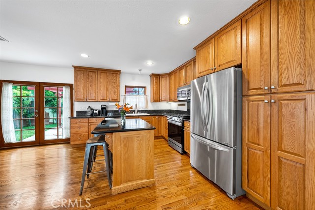 Open kitchen with center island