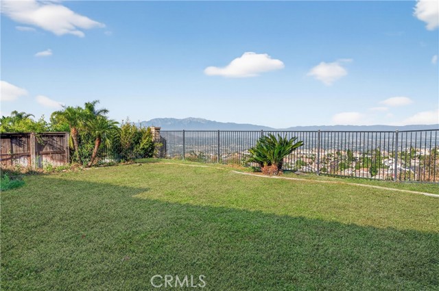 Detail Gallery Image 27 of 30 For 16154 Skyridge Dr, Riverside,  CA 92503 - 5 Beds | 3/1 Baths