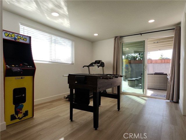 9272 Cerritos Avenue, Anaheim CA: https://media.crmls.org/medias/869a3278-f9d6-4e5f-a50a-2193c1150c30.jpg