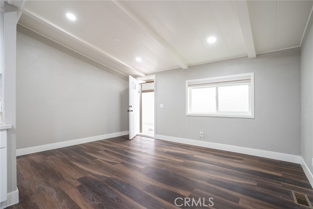 212 Las Brisas Circle, Pomona CA: https://media.crmls.org/medias/869a4a47-62cc-4eb6-8d99-30421743f1e3.jpg