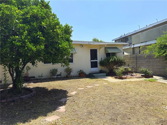 7135 Sultana Avenue, San Gabriel CA: https://media.crmls.org/medias/869bd300-44ad-4ae5-bfcf-eb083c115a68.jpg