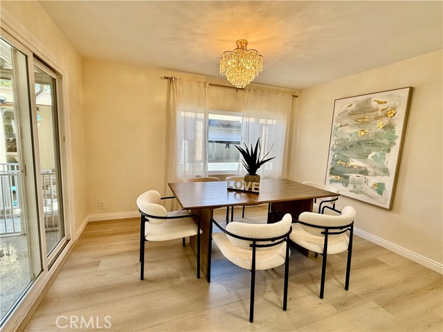 Detail Gallery Image 4 of 16 For 235 Lakepark Dr, Placentia,  CA 92870 - 2 Beds | 2 Baths