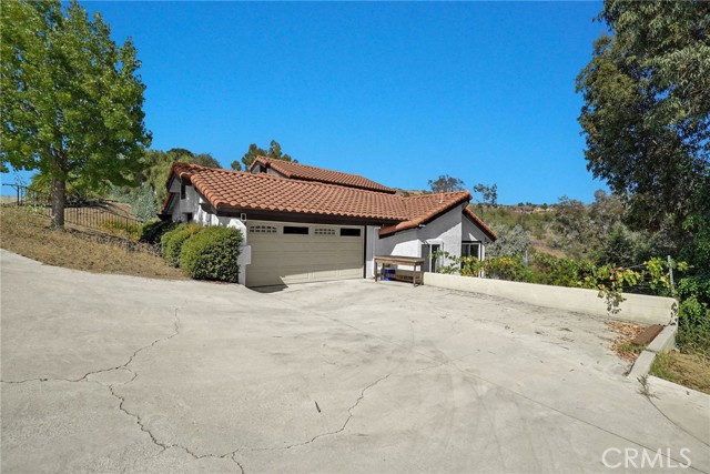 Detail Gallery Image 25 of 27 For 7070 Canyon Crest Rd, Whittier,  CA 90602 - 3 Beds | 3 Baths