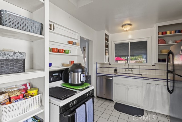 Detail Gallery Image 16 of 41 For 177 Princeton Ave, Claremont,  CA 91711 - 3 Beds | 2 Baths