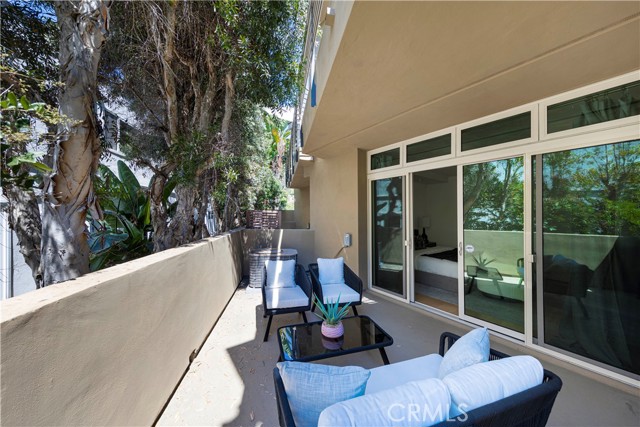 Detail Gallery Image 28 of 43 For 1569 N Coast #3,  Laguna Beach,  CA 92651 - 2 Beds | 2 Baths