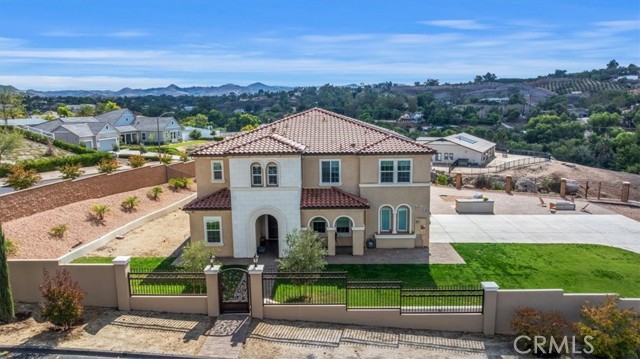 Detail Gallery Image 8 of 75 For 16069 Ranchview Ct, Riverside,  CA 92504 - 5 Beds | 4/1 Baths