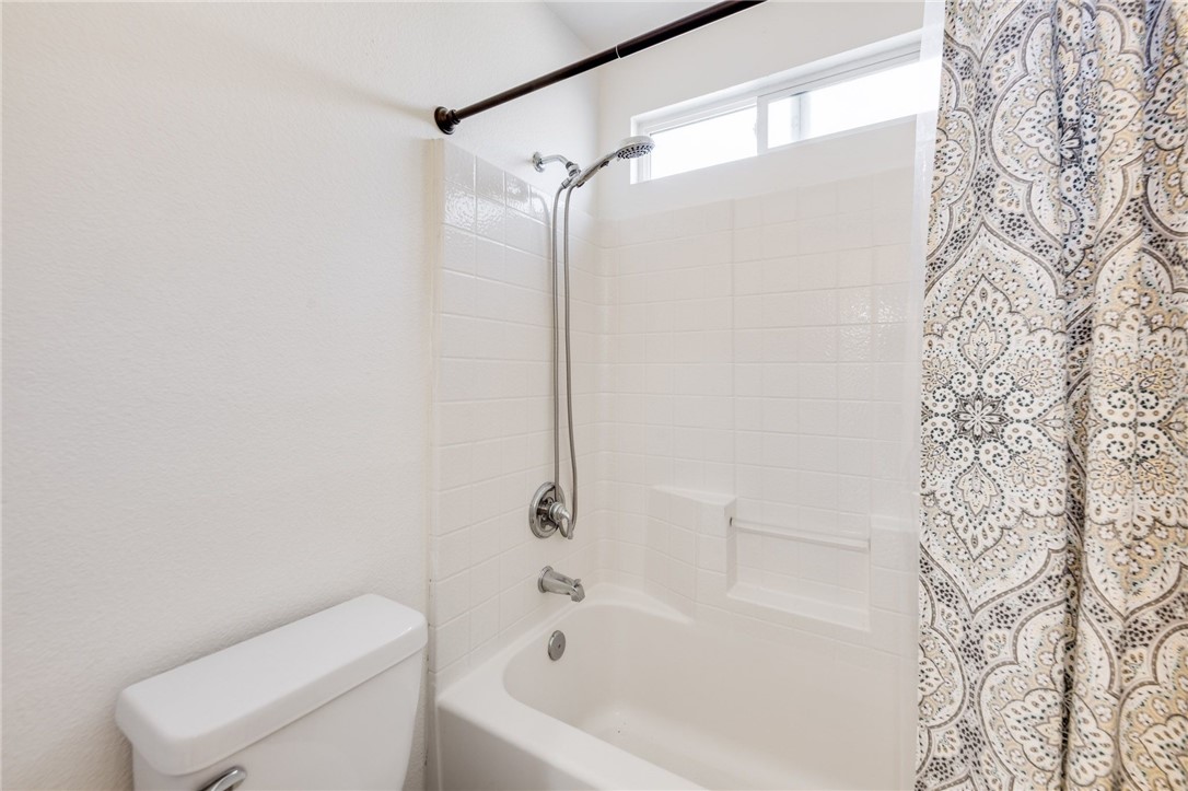 Detail Gallery Image 25 of 32 For 4133 De Anza Dr, Palmdale,  CA 93551 - 4 Beds | 2 Baths