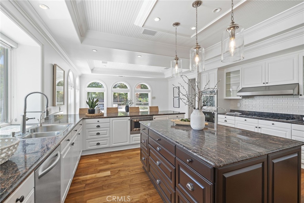 869f0218 2e1c 4c00 Be64 B739530f44a6