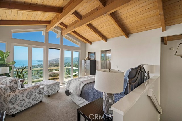 Detail Gallery Image 36 of 56 For 2108 Crestview Dr, Laguna Beach,  CA 92651 - 3 Beds | 2 Baths