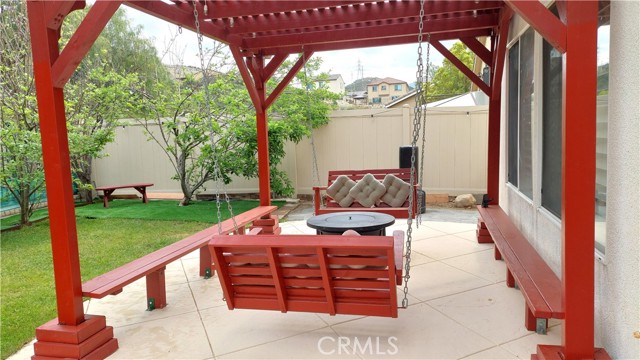21107 Oakleaf Canyon Drive, Newhall CA: https://media.crmls.org/medias/869f4a55-58ca-42be-834a-d1b8ce18d497.jpg