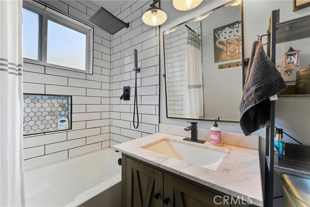 Detail Gallery Image 25 of 45 For 13503 Lancelot, Norwalk,  CA 90650 - 3 Beds | 2 Baths