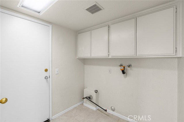 Detail Gallery Image 14 of 38 For 1717 Cabrillo St, West Covina,  CA 91791 - 4 Beds | 3 Baths