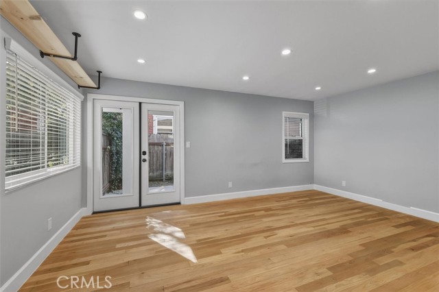 Detail Gallery Image 11 of 43 For 807 Cota, Torrance,  CA 90501 - 2 Beds | 1 Baths